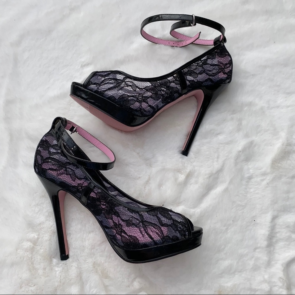 Black Lace Pumps